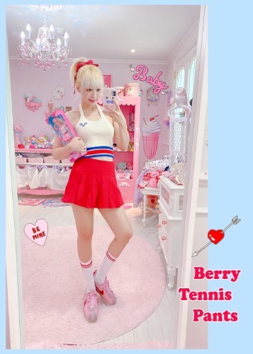 Berry Tennis Pants